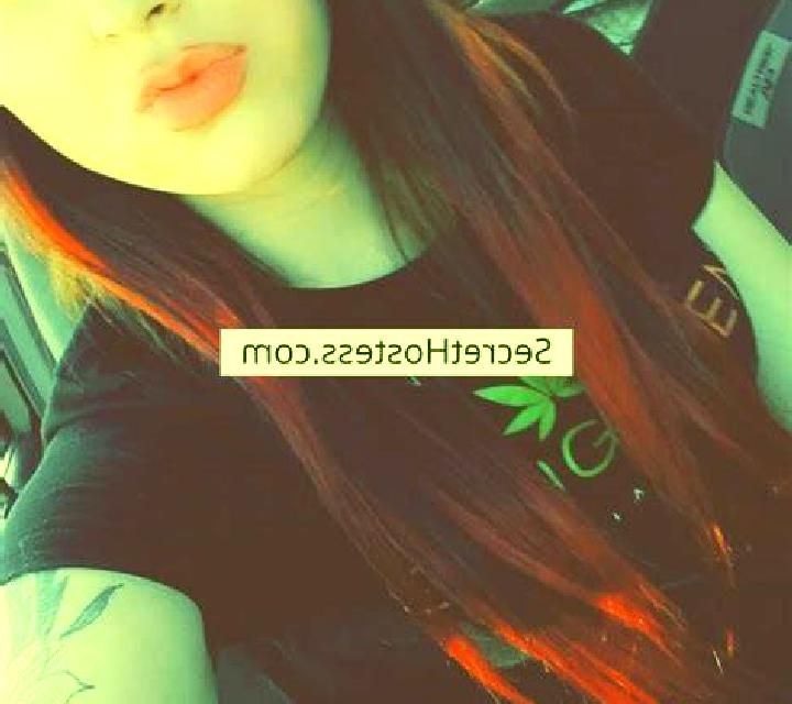 Vega Tona escort