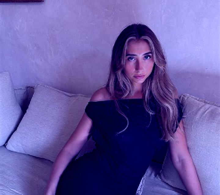 Verónica Cirauqui escort