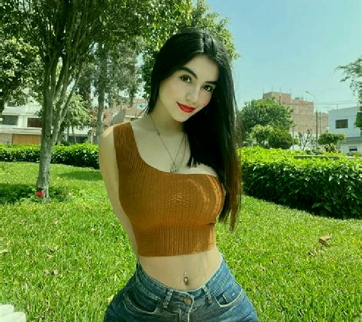 Verónica Mijares escort