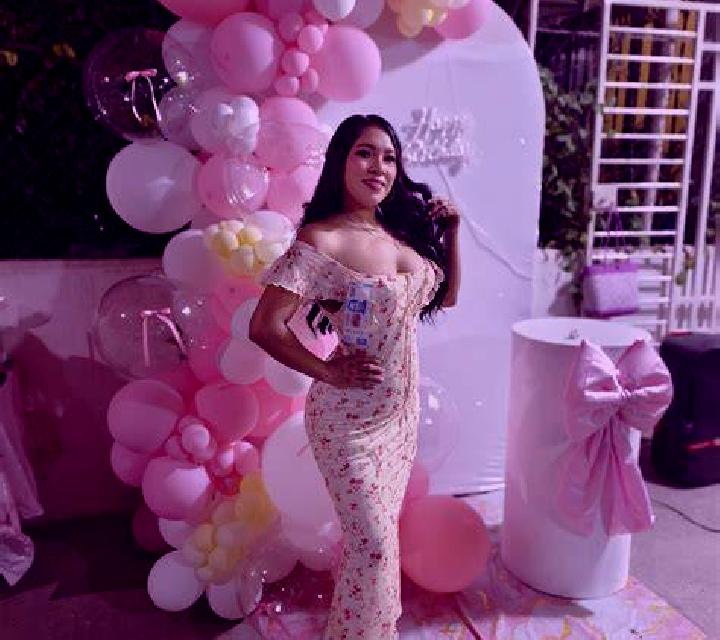 Ximena Santa Eulalia escort