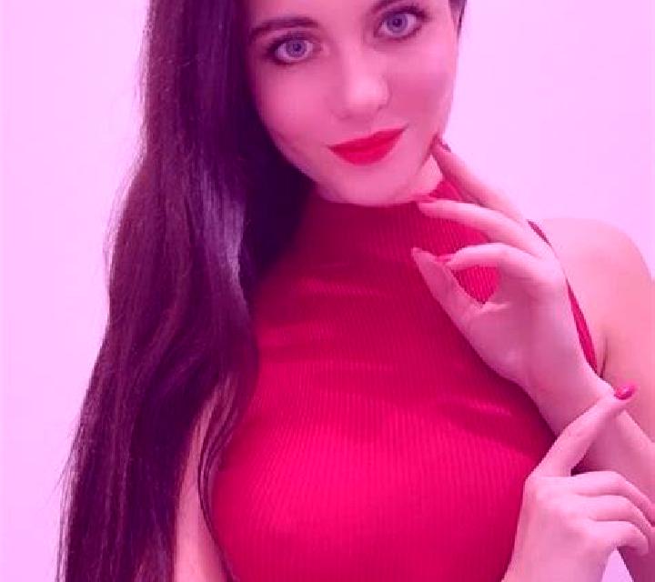 Yasmin Fuente de Cantos escort