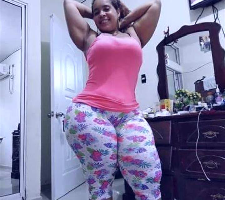 Zara 3 Alcasser escort